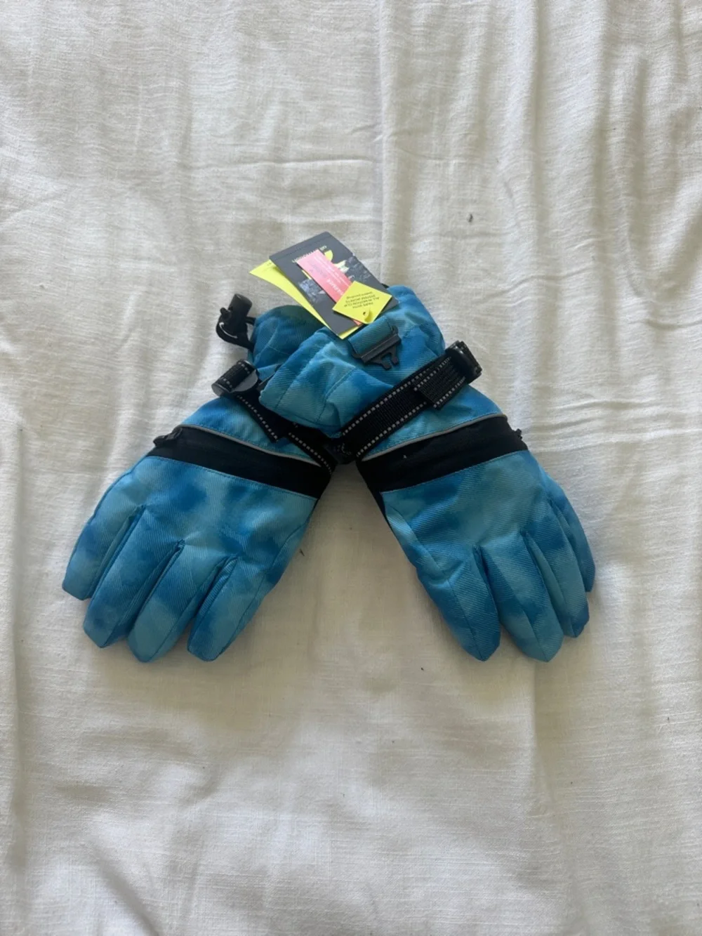 Target Blue Tie-Dye Kids Winter Gloves